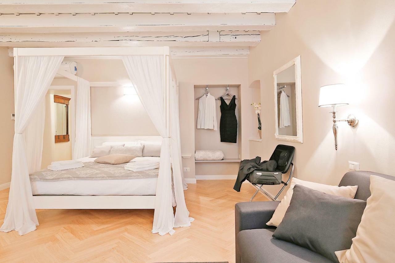 Boutique Apartments Верона Экстерьер фото