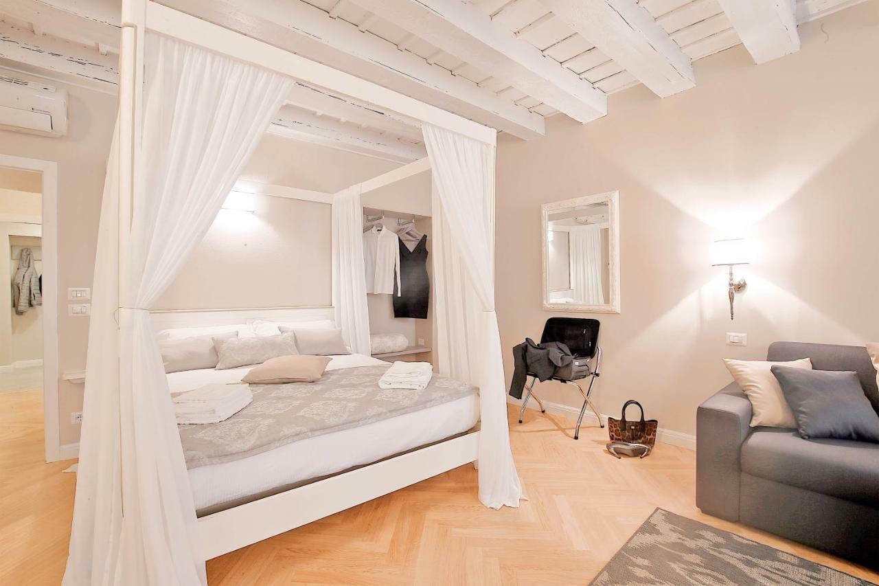 Boutique Apartments Верона Экстерьер фото